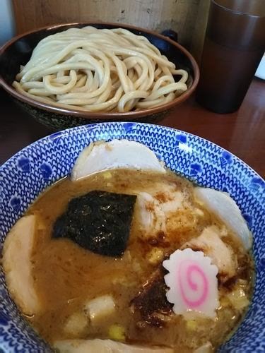 「つけめん￥750+半肉盛り￥180」@次念序の写真