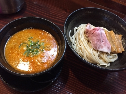 「胡麻の辛いつけ麺 880円」@らーめん 本竈の写真