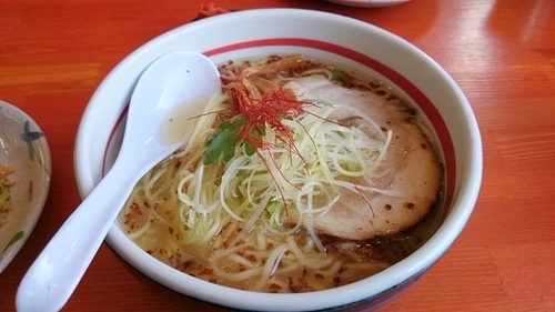 「塩ラーメン半チャーハンセット」@総社 塩元帥の写真