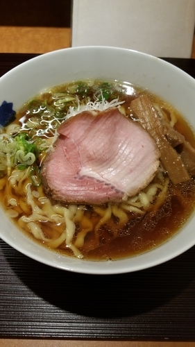 「醤油」@麺 みつヰの写真