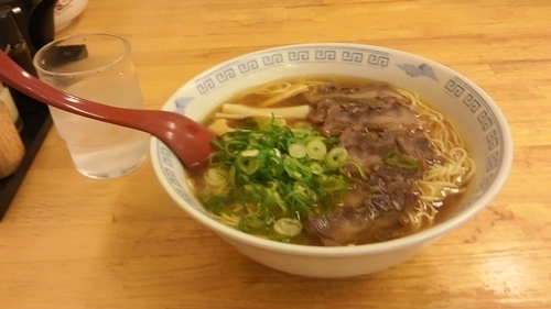 「しょうゆラーメン大盛り」@ラーメン おっつぁんの写真