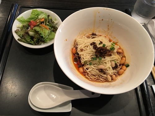 「汁なし坦々麺」@中国四川料理 石林の写真