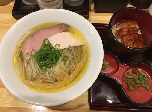 「塩そば＋ひつまぶし」@自家製麺 竜葵の写真