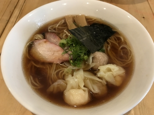 「特製ハーフワンタン麺 黒 900円」@支那そば 大和 稲荷町本店の写真