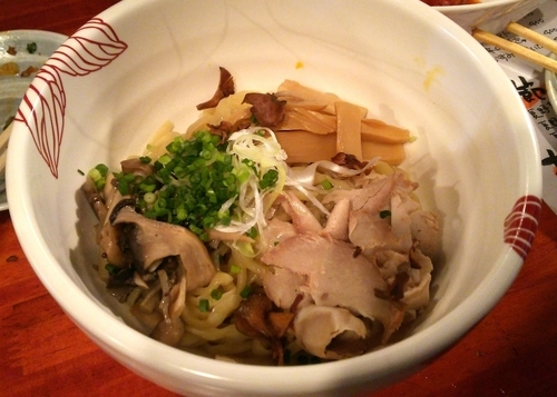 「【限定】きのこと煮干のあえそば・しお　850円」@麺処 あす花の写真