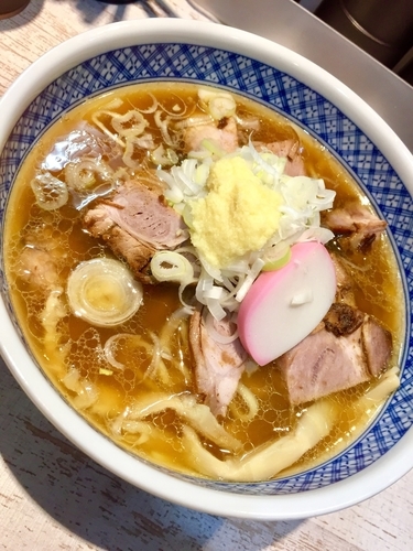 「【気まぐれ限定】きらきら節中華(生姜入り) 肉増し￥950」@中華そば 四つ葉の写真