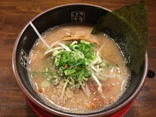 「塩豚骨麺」@きまぐれ八兵衛 安曇野本店の写真