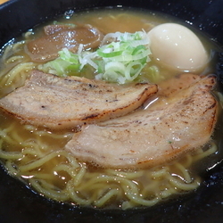 【期間限定】煮玉子入鶏白湯