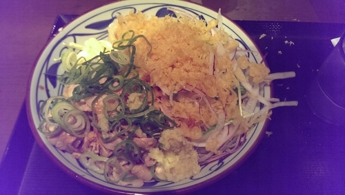 「豚しゃぶぶっかけ、大」@丸亀製麺 下北沢店の写真