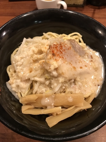 「鶏豚油そば¥670」@油そば専門店 春日亭 池袋本店の写真