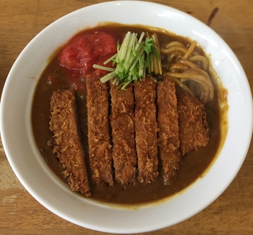 「水無月の一杯ぶっかけデミグラカレーＢ紫峰豚カツ載せ1500円」@MENYA 食い味の道有楽の写真
