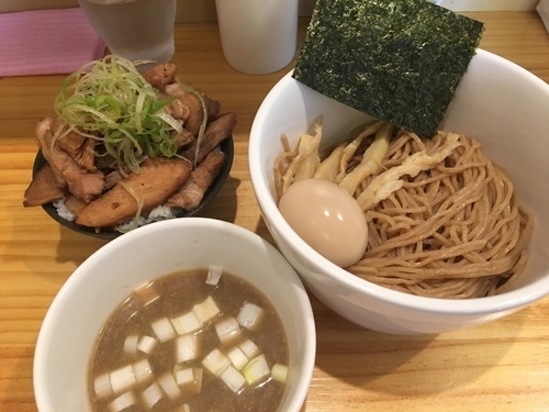 「いわしのもりそば並250g味玉100円 ミニチャ丼200円」@らーめん コッコの写真