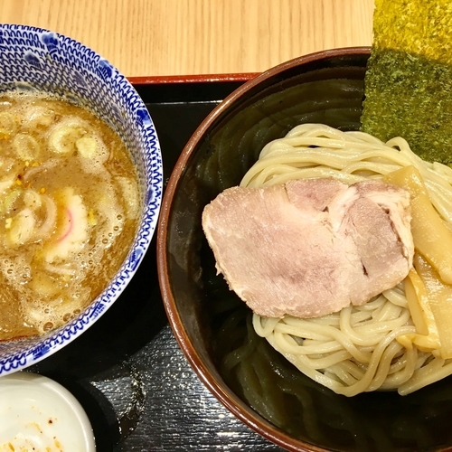 「赤辛つけめん（並盛）750円」@舎鈴 キュービックプラザ新横浜店の写真
