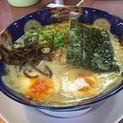 とんこつ味玉らーめん ¥790
