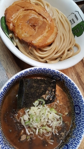 「つけ麺魚中盛」@雷 北松戸本店の写真