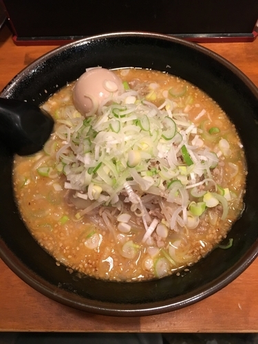 「味噌らーめん+味付卵+ねぎ」@味噌らーめん 仙の写真