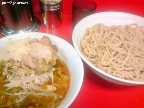 「つけ麺=小ラーメン(豚2枚)+100円 (800円)」@ラーメン二郎 茨城守谷店の写真