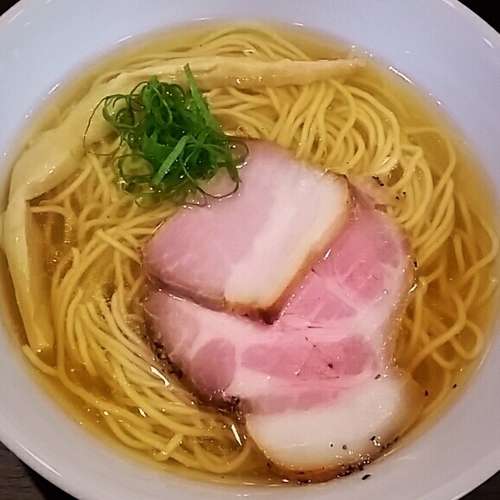 「塩ラーメン ６８０円」@かしわぎの写真