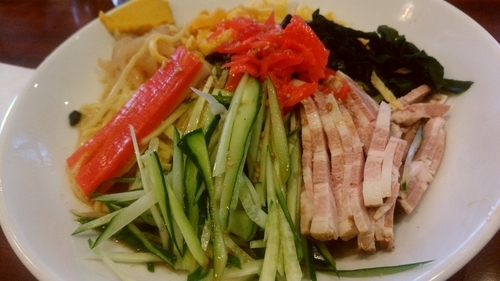 「冷やし中華７００円」@順順餃子房 秋葉原店の写真