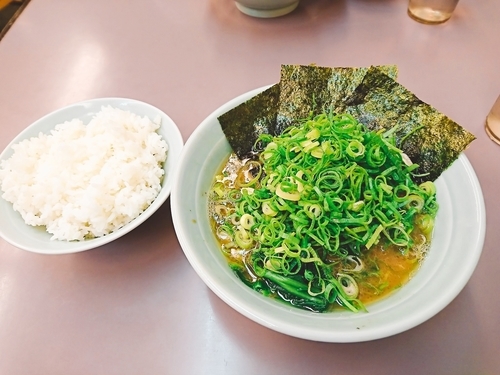 「九条ネギラーメン」@横浜ラーメン 武蔵家 武蔵境店の写真
