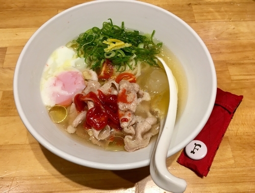 「淡麗冷かけ豚そば」@まんかい 天満橋店の写真