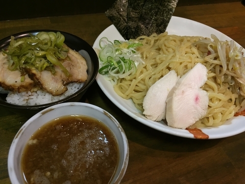 「ざる中華（大盛り）」@丸中華そばの写真