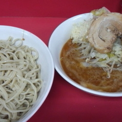つけ麺　小（ヤサイ、ニンニク）：700＋100円