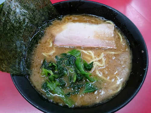 「並ラーメン」@ラーメン杉田家の写真