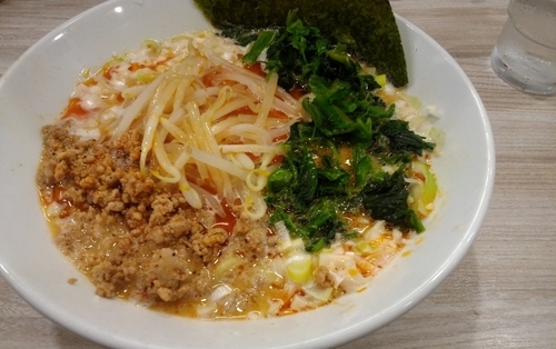 「担々麺＋ほうれん草」@金壱家の写真