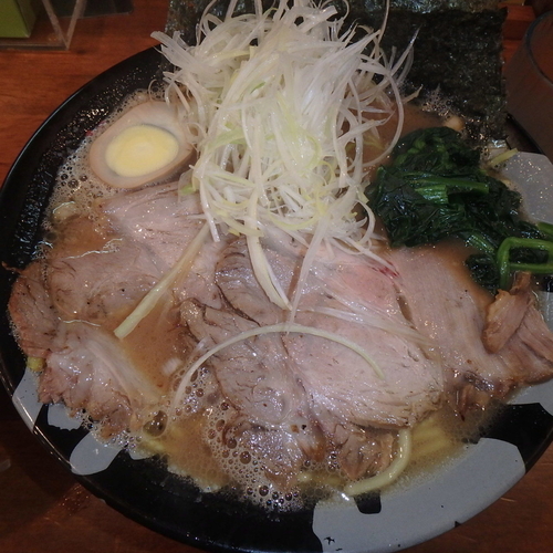 「馬力スペシャル大盛(800円)(硬め)、ライス(小)(100」@濃豚骨醤油ラーメン 馬力屋の写真