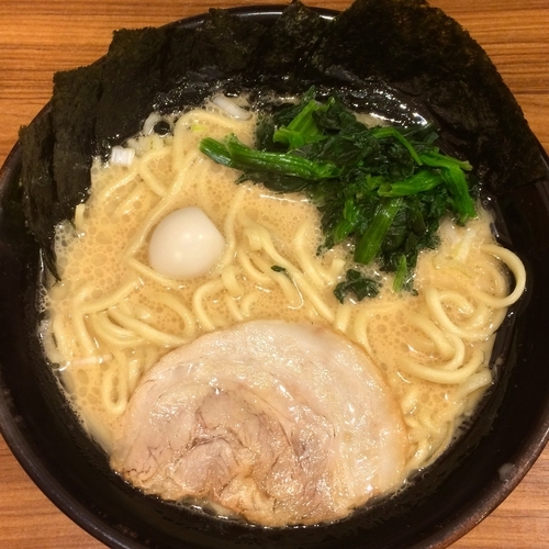 「ラーメン 醤油・並 ¥745円」@横浜家系ラーメン 壱角家 清瀬店の写真