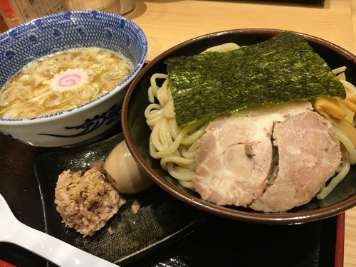 「つけ麺」@舎鈴 JRさいたま新都心ビル店の写真