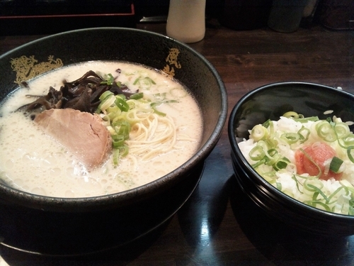 「とんこつセット」@博多風龍 秋葉原昭和通り店の写真