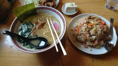 「チャーハンセット 1080円」@味勝負 二代目 蝦夷の写真