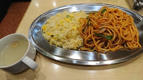 「ハーフ＆ハーフ　７００円」@焼メシ焼スパ 金太郎の写真