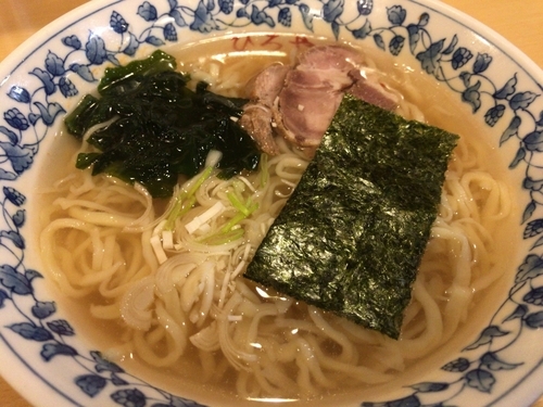 「冷やし塩ラーメン600円」@手打ちラーメンひろや食堂の写真
