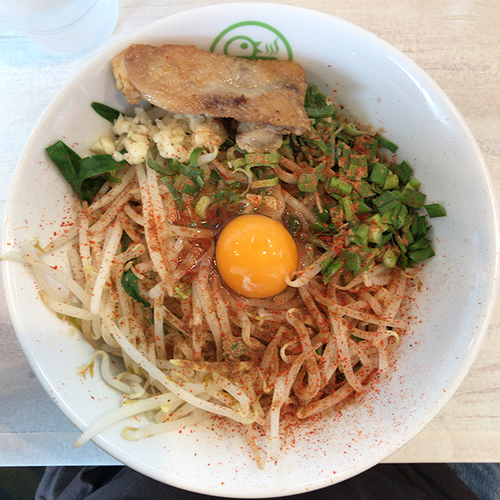 「まぜの助 中（小辛ニンニク）」@ラーメン もりきや 世田谷店の写真