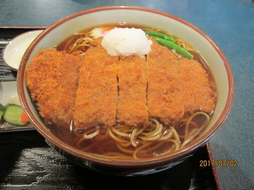 「カツそば８５０円」@そば処 結城屋 本店の写真