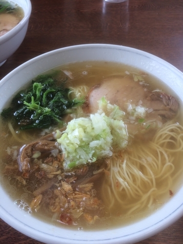 「ラーメン」@支那そばや 鶴ヶ峰店の写真