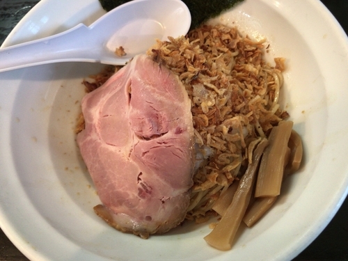 「冷しピリ辛揚げネギソバ(限定15食)」@濃麺 海月の写真