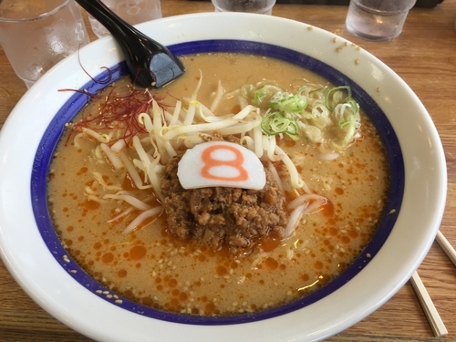 「タンタン麺大盛り」@8番らーめん 呉羽本郷店の写真