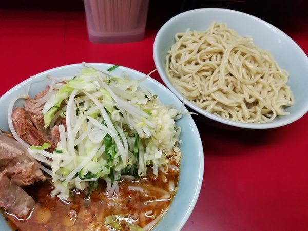 【限定】小つけ麺(ぶた5枚) (ヤサイニンニク)