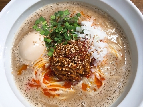 「台湾むじゃきそば＋味玉 880円」@三代目 むじゃきの写真