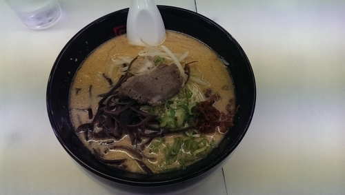 「味噌ラーメン、替玉」@博多天神 渋谷南口店の写真