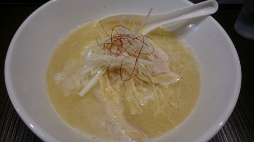 「濃厚鶏白湯そば（780円）＋大盛り（0円）」@麺屋 汁久の写真