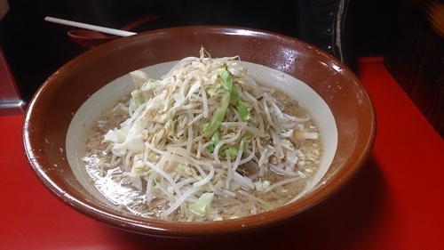 「ラーメン730円+麺増し生卵200円」@豚男 -BUTAMEN-の写真