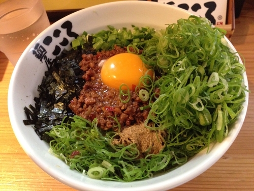 「九条ネギ増し台湾混ぜそば」@麺屋こころ 梅ヶ丘店の写真