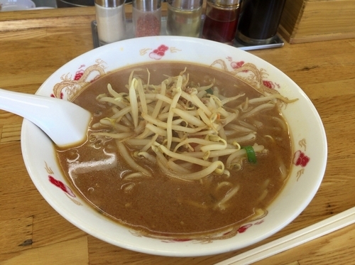 「味噌らーめん」@手打ちらーめん 珍来 東所沢店の写真