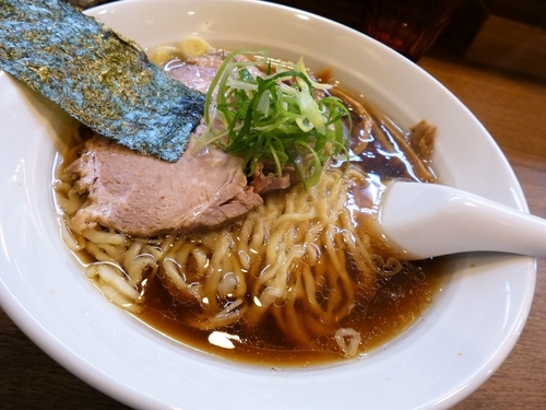 「らぁめん」@らぁめん山と樹の写真