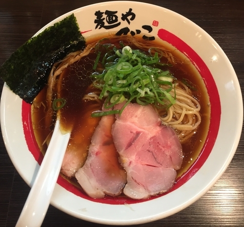 「醤油そば780円」@麺や でこの写真